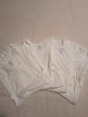 Gildan White Ribbed Tank Tops